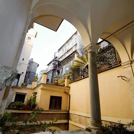 Bruno Domus Antiqua Apartment Rome