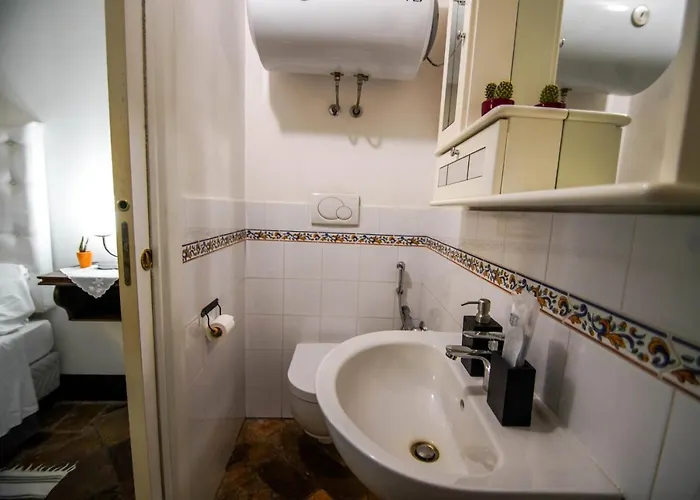 Bruno Domus Antiqua Roma