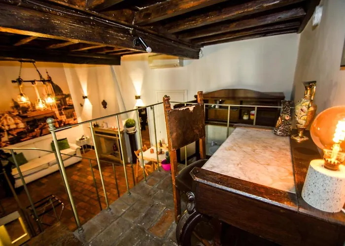 Bruno Domus Antiqua * Roma